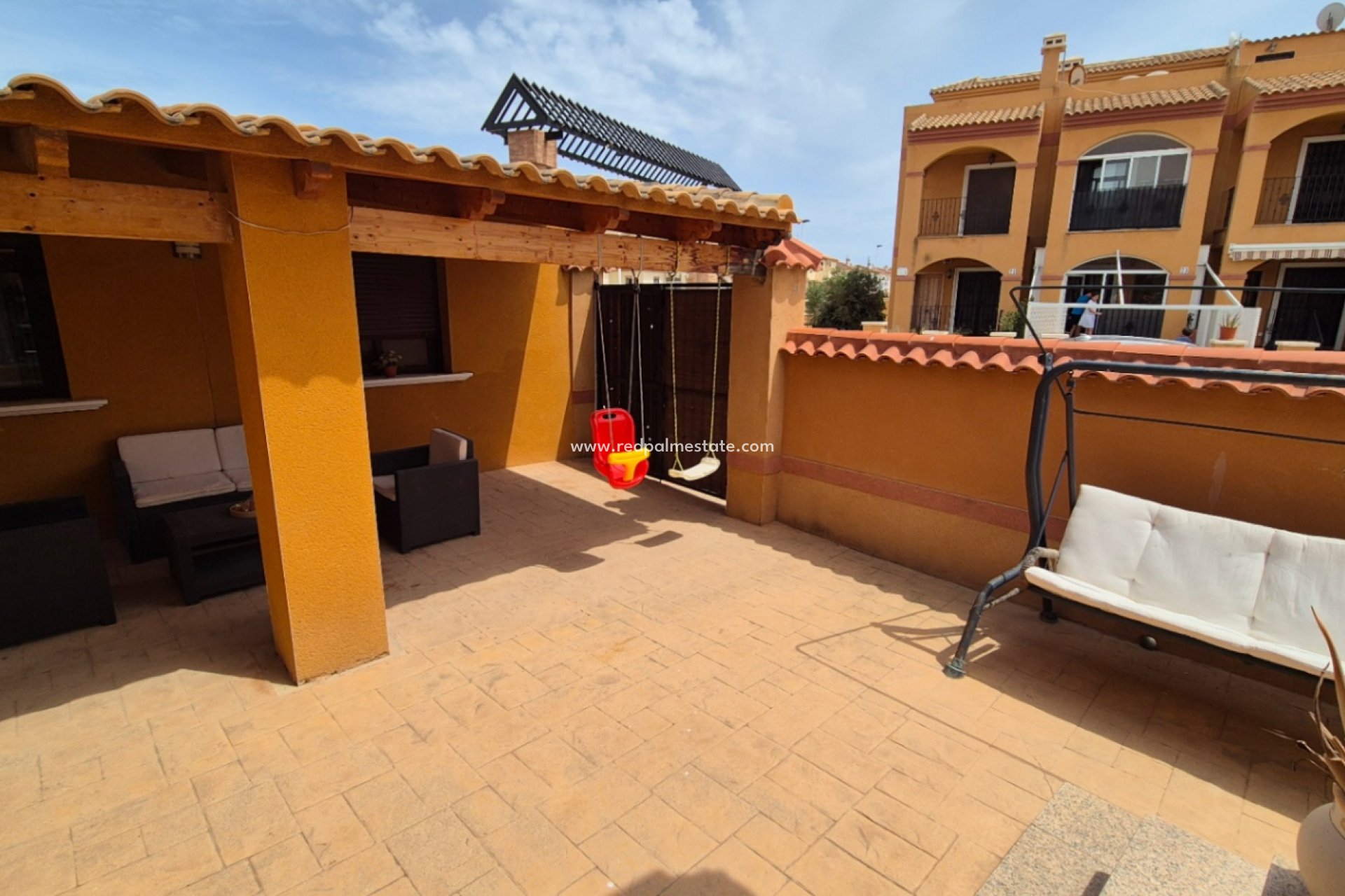 Återförsäljning - Villa -
Torrevieja