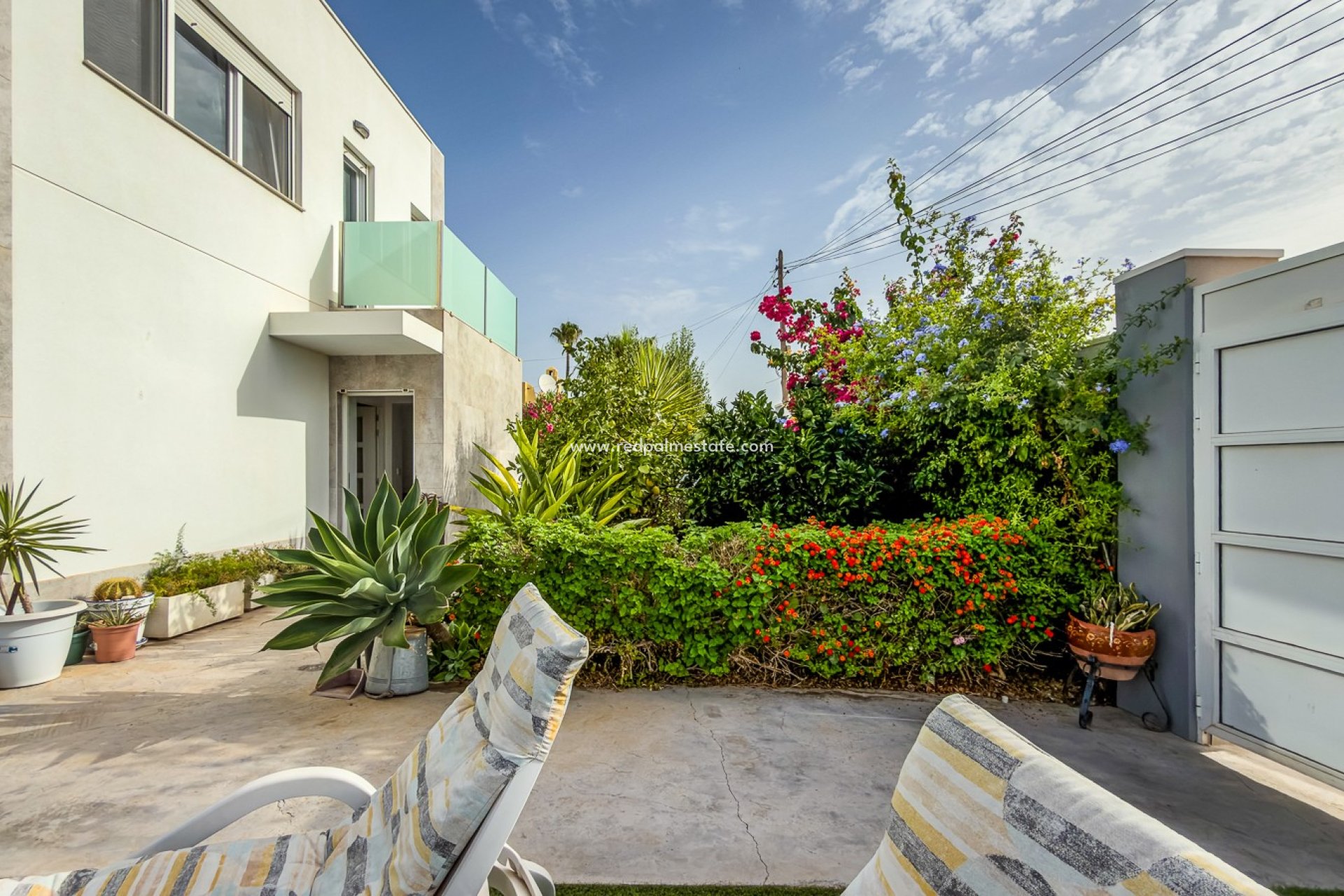 Återförsäljning - Villa -
Torrevieja