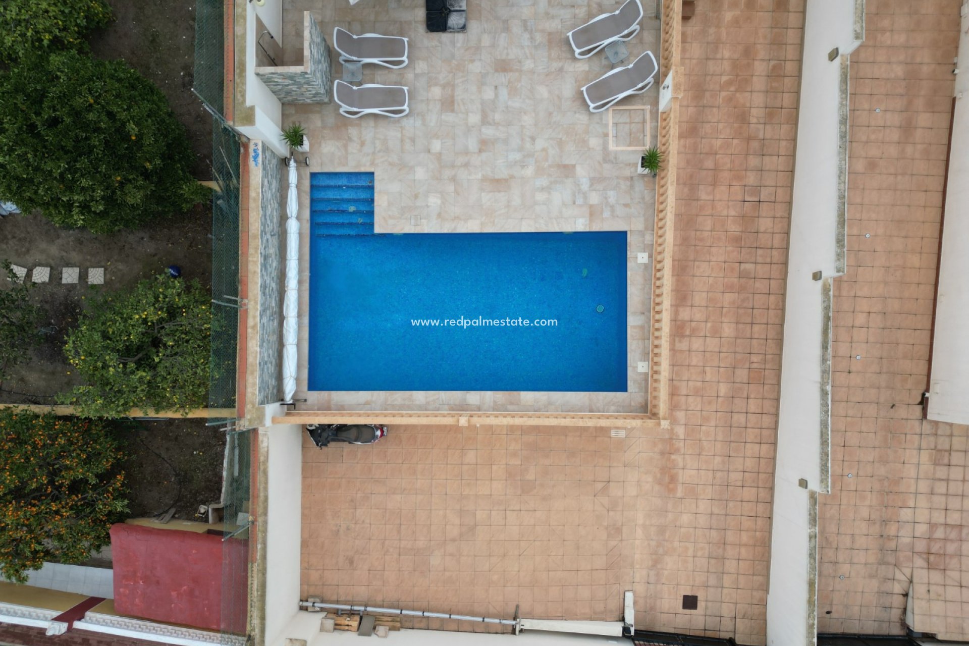 Återförsäljning - Villa -
Torrevieja