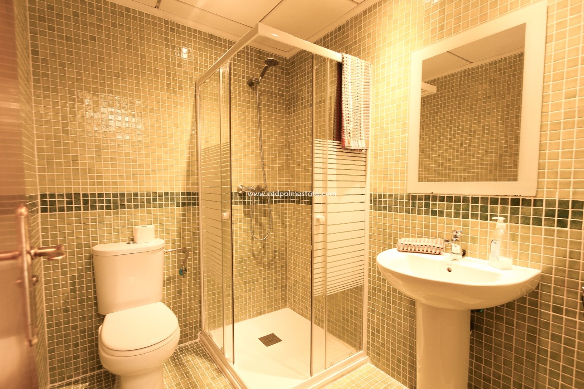 Återförsäljning - Villa -
Torrevieja