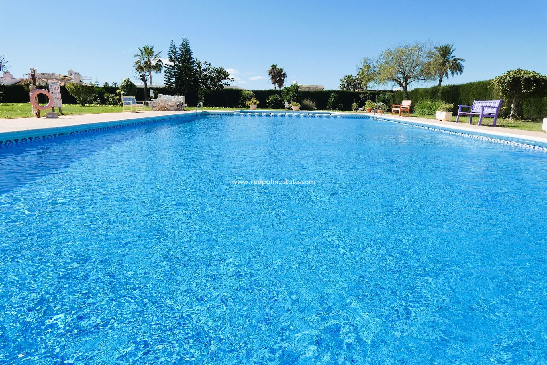 Återförsäljning - Villa -
Torrevieja