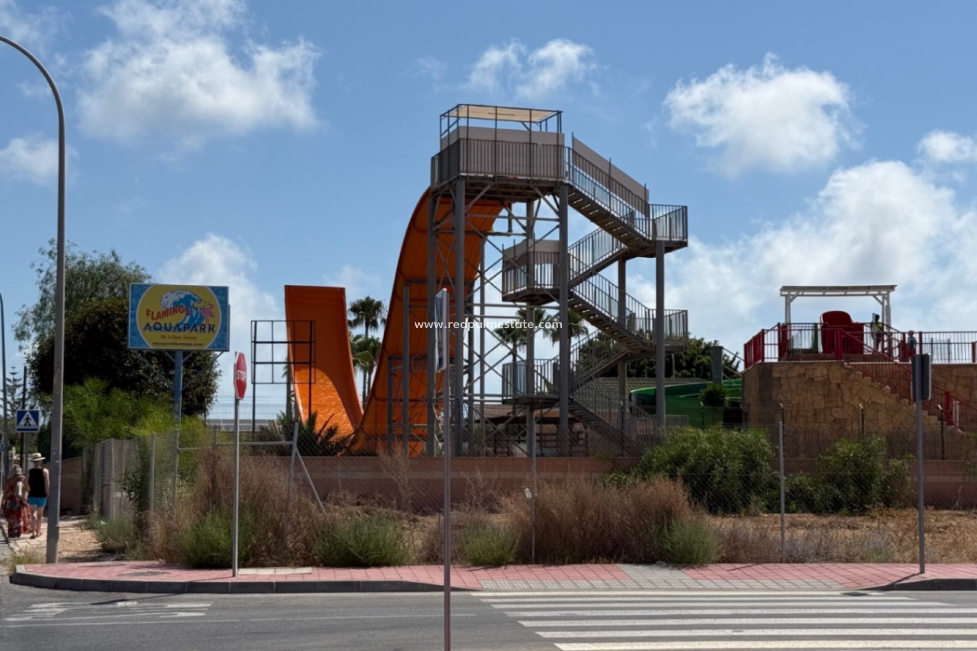 Återförsäljning - Villa -
Torrevieja