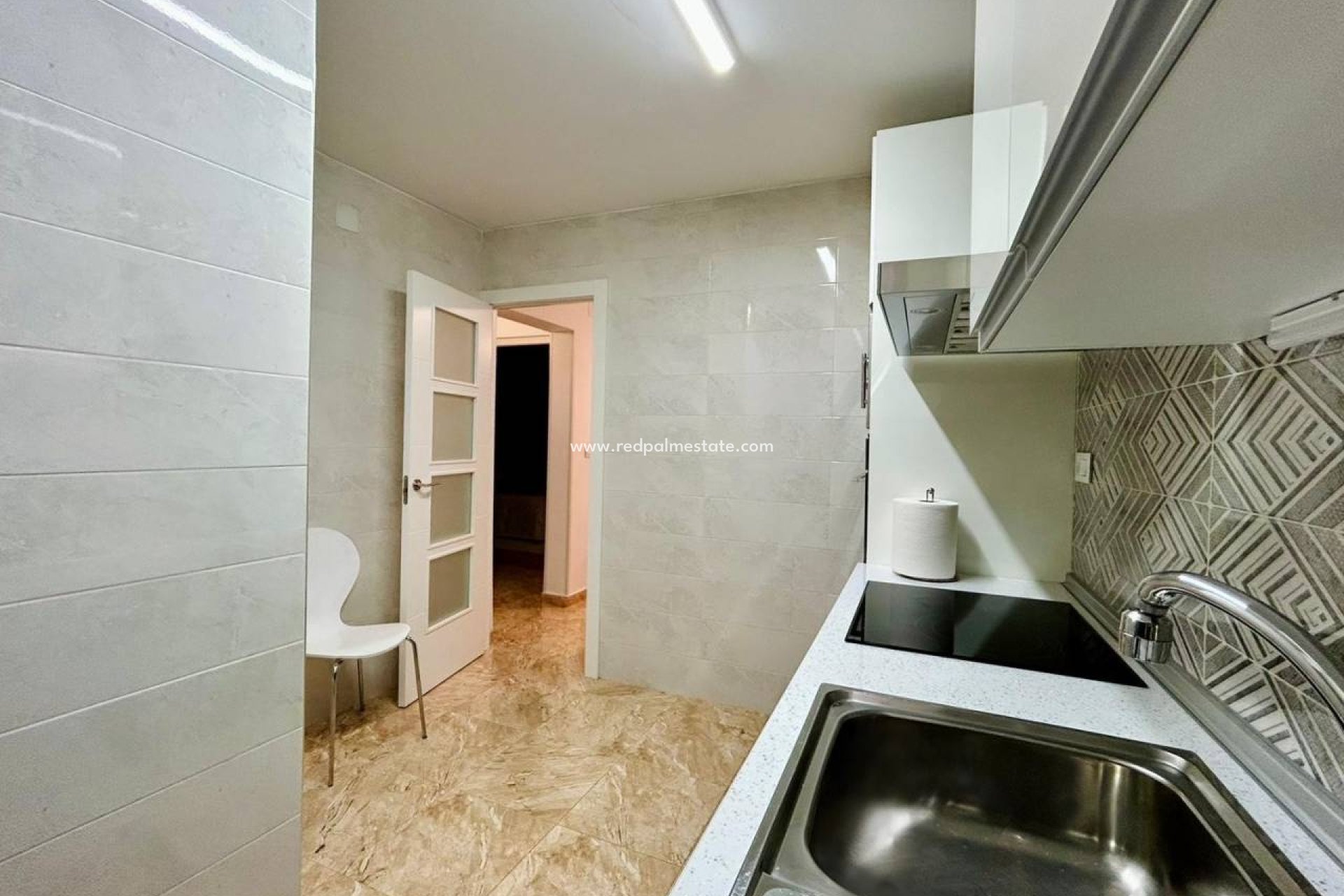 Återförsäljning - Villa -
Torrevieja