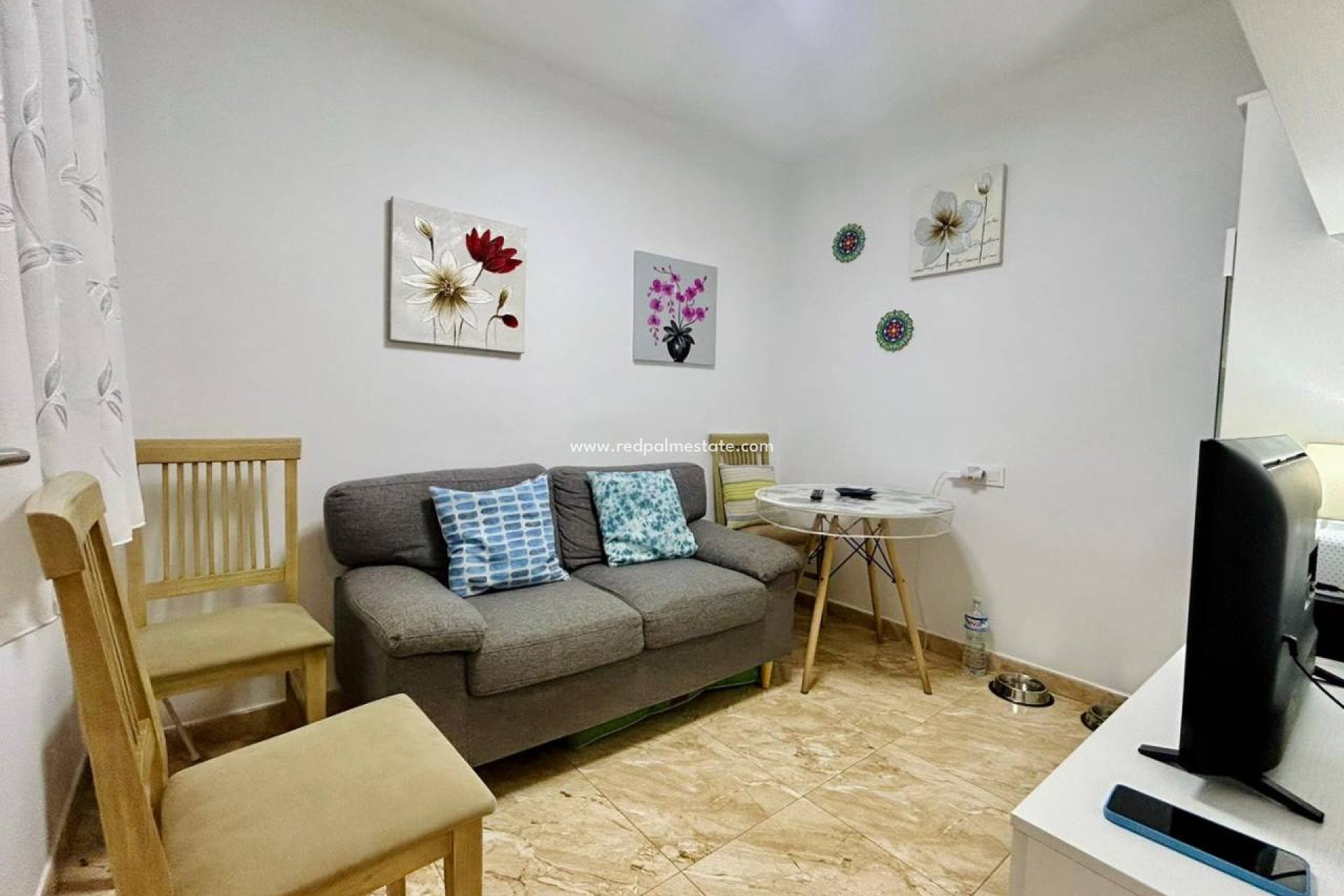 Återförsäljning - Villa -
Torrevieja