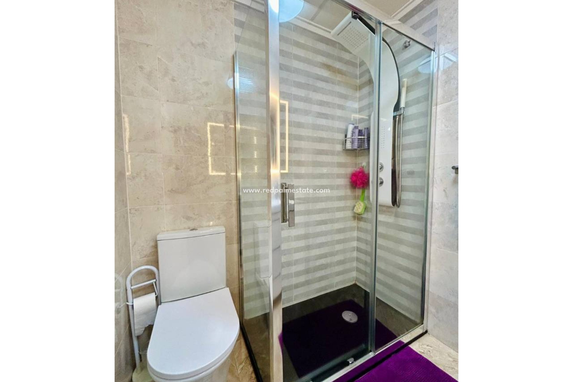 Återförsäljning - Villa -
Torrevieja