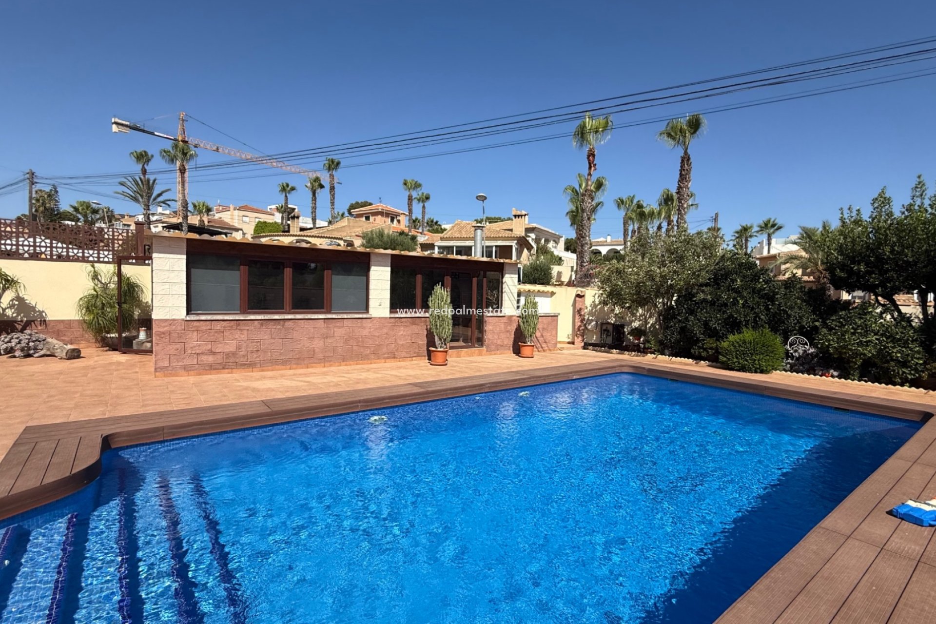 Återförsäljning - Villa -
Torrevieja