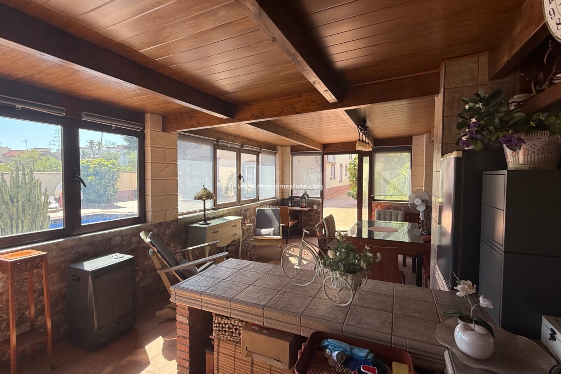 Återförsäljning - Villa -
Torrevieja