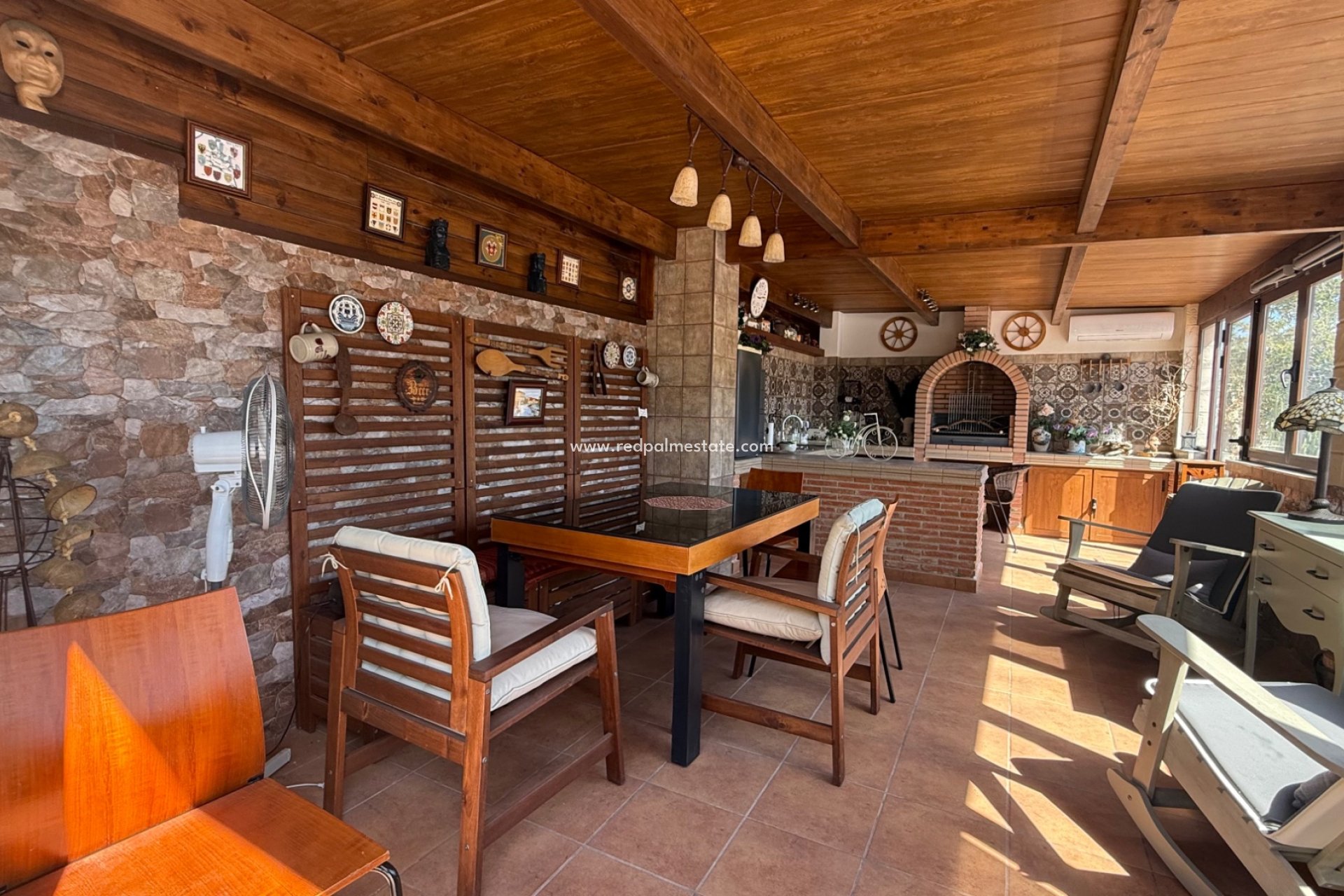 Återförsäljning - Villa -
Torrevieja