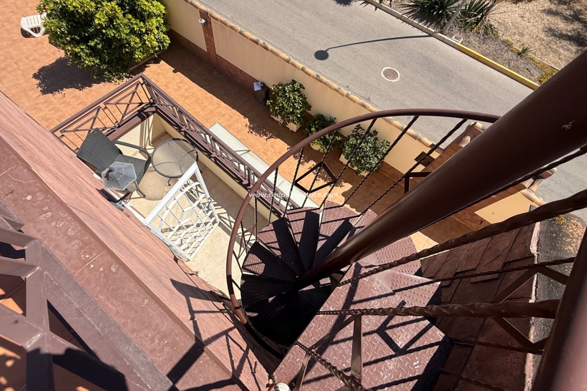 Återförsäljning - Villa -
Torrevieja