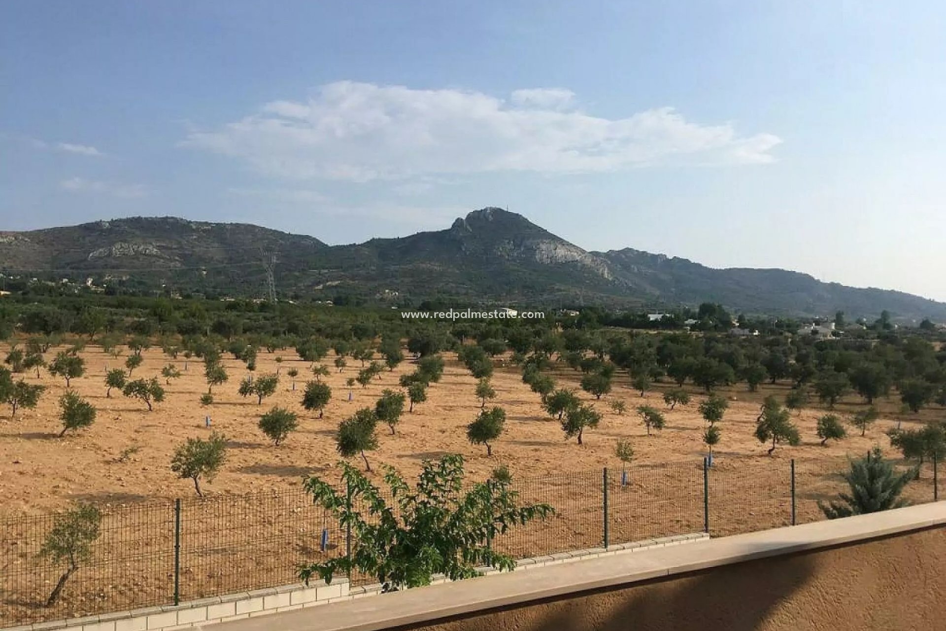 Återförsäljning - Villa -
Villena