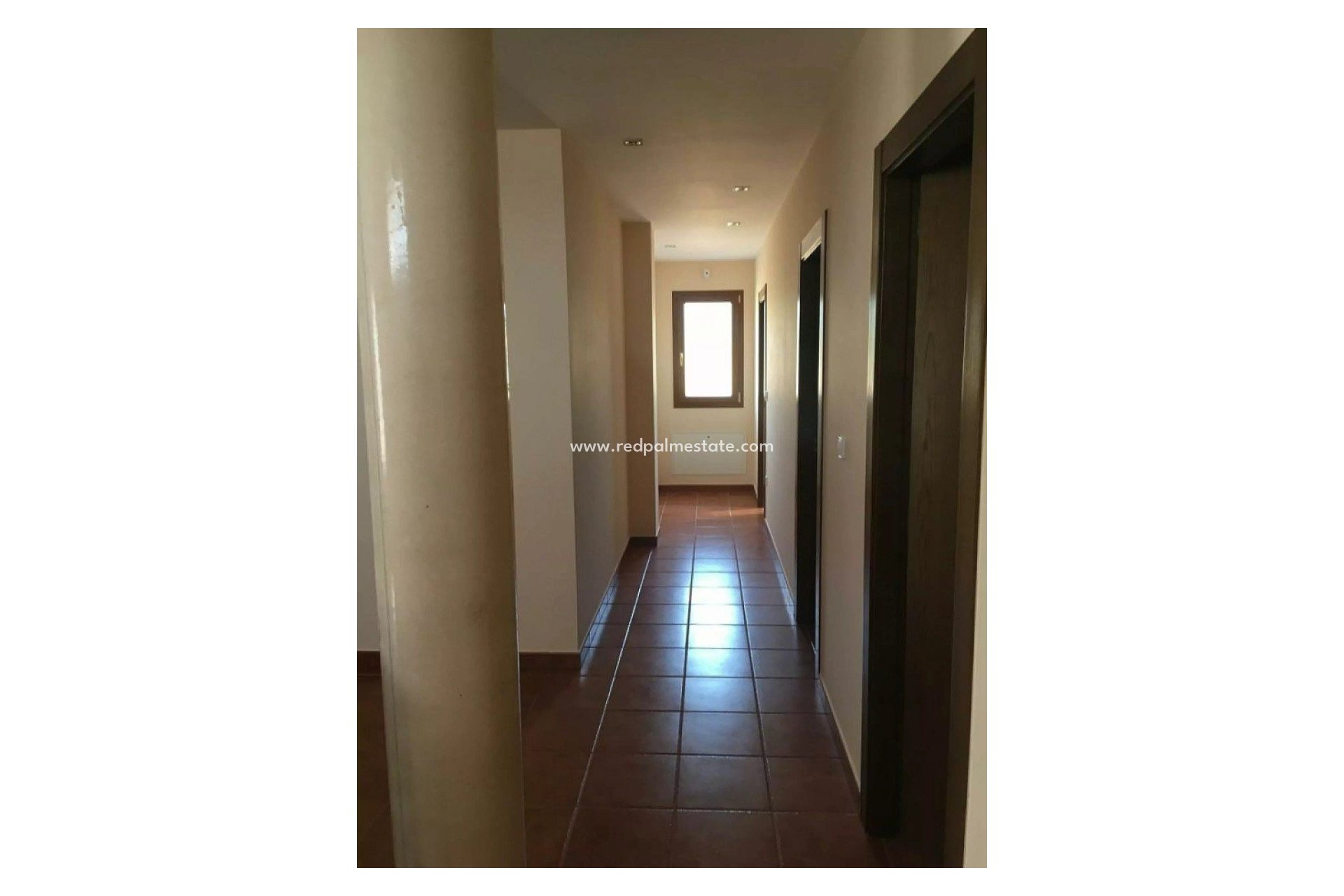 Återförsäljning - Villa -
Villena