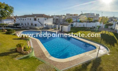 Bungalow - Återförsäljning - Los Balcones - Costa Blanca