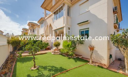 Bungalow - Återförsäljning - Orihuela Costa - Costa Blanca