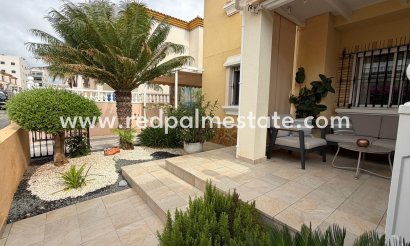 Bungalow - Återförsäljning - Orihuela Costa -
                Los Dolses