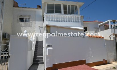 Bungalow - Återförsäljning - Torrevieja - La Siesta - El Salado -  Torreta