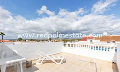 Bungalow - Återförsäljning - Torrevieja - La Siesta - El Salado -  Torreta