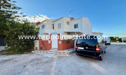 Bungalow - Återförsäljning - Torrevieja - La Siesta - El Salado -  Torreta