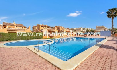 Bungalow - Återförsäljning - Torrevieja - Nueva Torrevieja - Aguas Nuevas