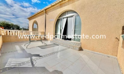 Bungalow - Herverkoop - Torrevieja -
                La Siesta - El Salado -  Torreta