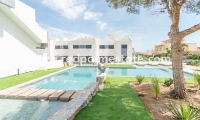 Bungalow - New Build - Torrevieja - Los balcones