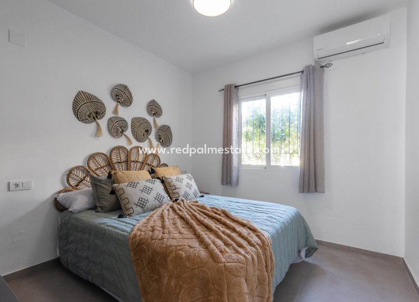  - Bungalow -
Torrevieja - Zona Los Frutales