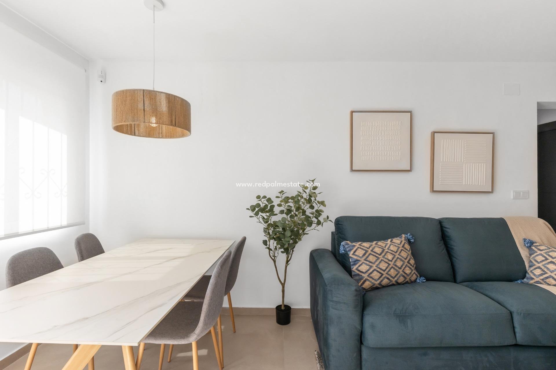  - Bungalow -
Torrevieja - Zona Los Frutales