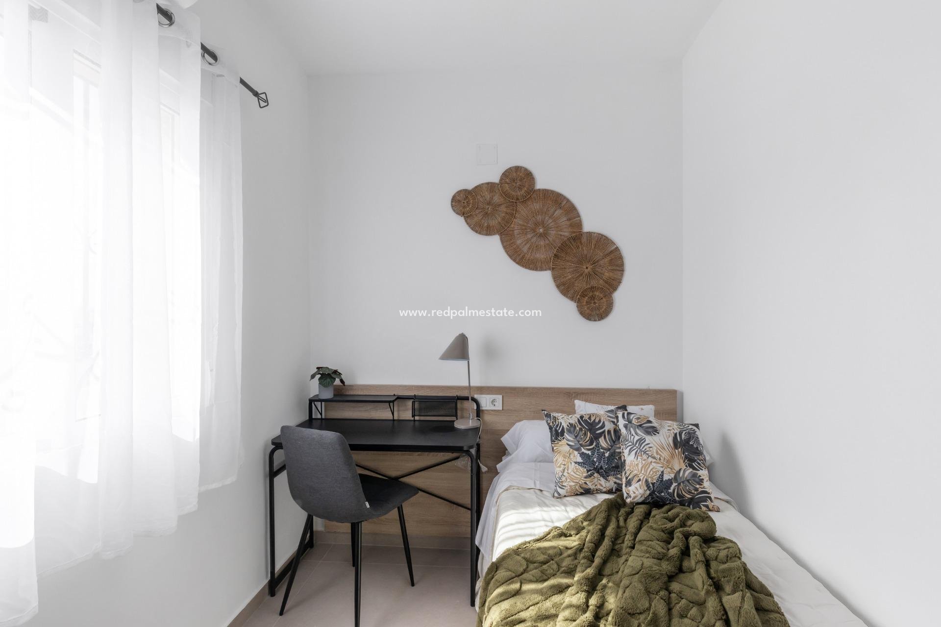  - Bungalow -
Torrevieja - Zona Los Frutales