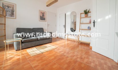 Bungalow - Videresalg -
            Torrevieja - CH-99587