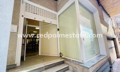 Business - Resale -
            Torrevieja - MR2-66402