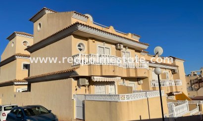 Casa Adosada - Reventa -
            Orihuela Costa - DMB-79169