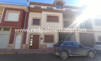 Casa Adosada - Reventa - ROLDAN - Inland