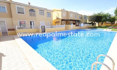 Casa adosada - Reventa - San Miguel de Salinas - Villamartín