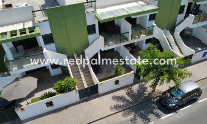 Casa Adosada - Reventa -
            Torre de la Horadada - IN-50749