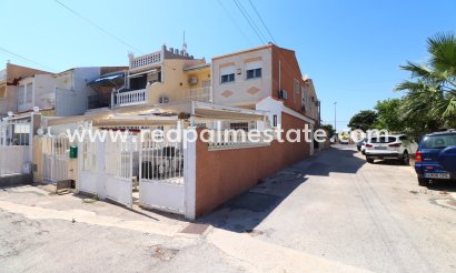 Casa Adosada - Reventa - Torrevieja - Torrevieja