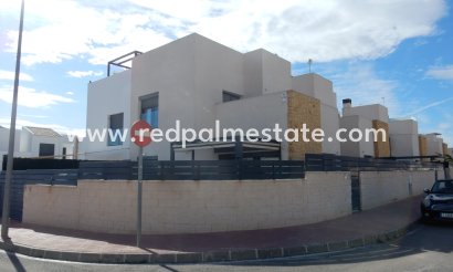 Casa de Pueblo - Reventa - Ciudad Quesada - Ciudad Quesada