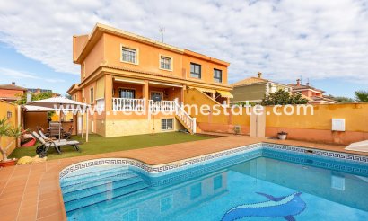 Casa de Pueblo - Reventa - Torrevieja - Aguas Nueva