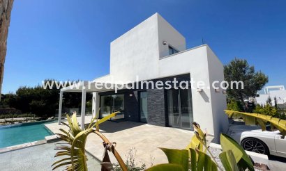 Detached Villa - Resale - Las Colinas Golf - Las Colinas Golf