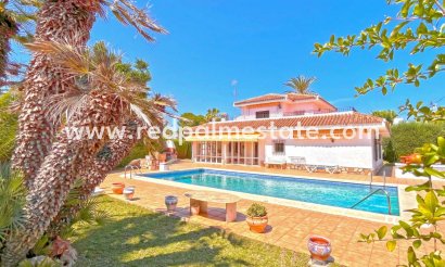 Detached Villa - Resale - Orihuela Costa - Costa Blanca