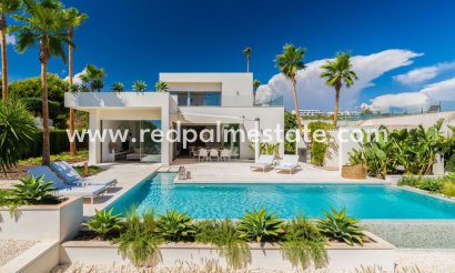 Detached Villa - Resale - Orihuela Costa - Costa Blanca