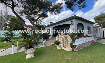 Detached Villa - Resale - Orihuela Costa - Costa Blanca