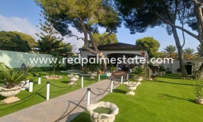 Detached Villa - Resale - Orihuela Costa - Costa Blanca