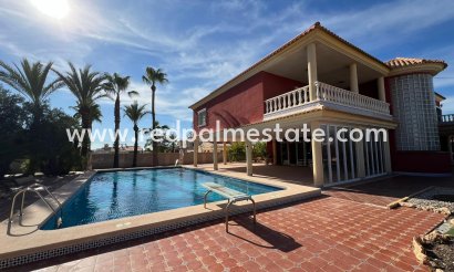 Detached Villa - Resale - Torrevieja - La Siesta - El Salado -  Torreta