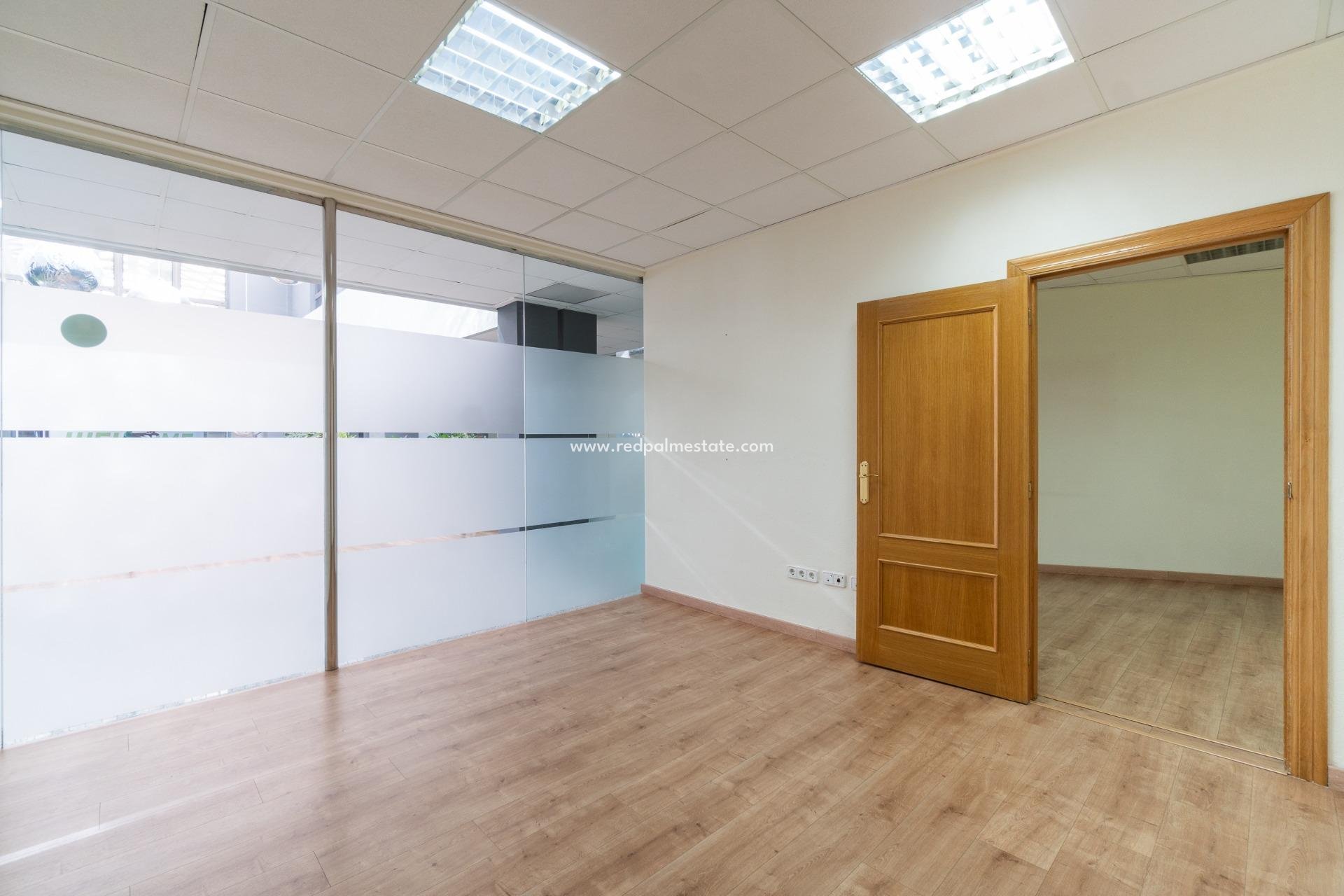  - Entreprise -
Orihuela Costa - Playa Flamenca