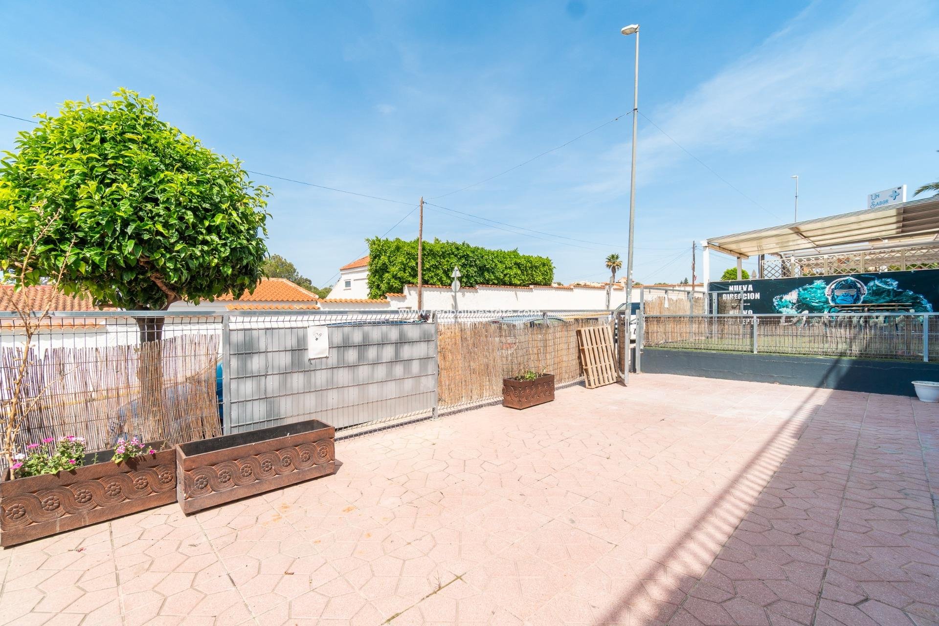  - Entreprise -
San Fulgencio - URB. LA MARINA