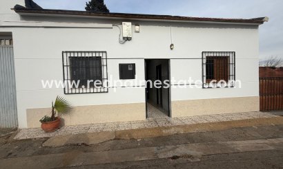 Finca / Country Property - Resale - Orihuela - San Bartolomé