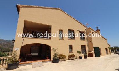 Finca / Hus på landet - Återförsäljning - Benissa - Benissa