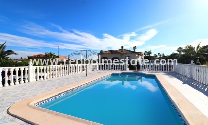 Finca / Landeiendom - Videresalg - Catral - Catral