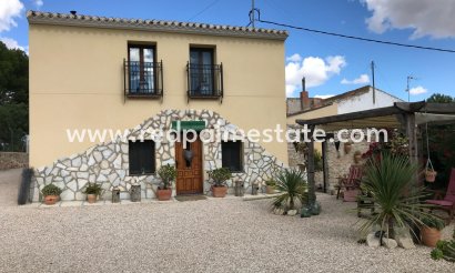 Finca / Landeiendom - Videresalg - Monóvar/Monóver - Inland