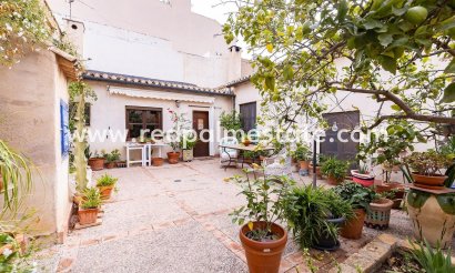 Finca / Propiedad de Campo - Reventa - Los Martinez Del Puerto - Los Martínez del Puerto