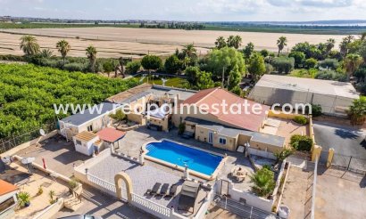 Finca / Propiedad de Campo - Reventa -
            Montesinos - MR2-98266